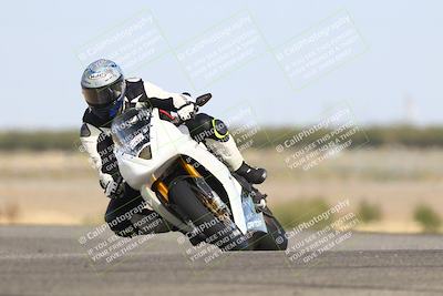 media/Oct-13-2025-Lets Ride (Mon) [[1a1cd08581]]/B Group/1020am (Sweeper)/